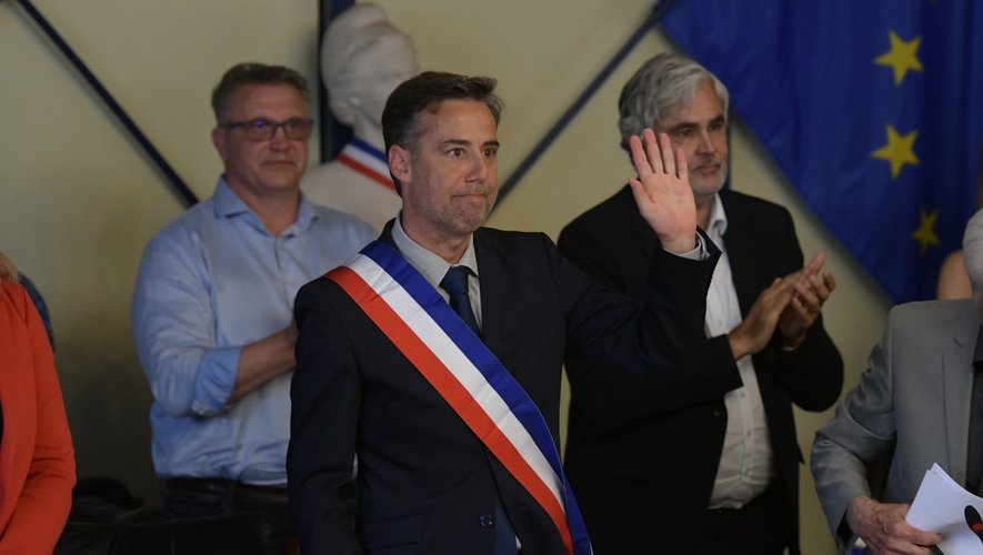 Affaire Gilles d'Ettore : Sébastien Frey vient d'être élu nouveau maire d'Agde, suivez l'élection en direct
